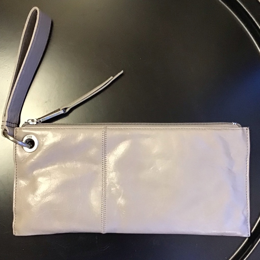 Hobo wristlet, grey